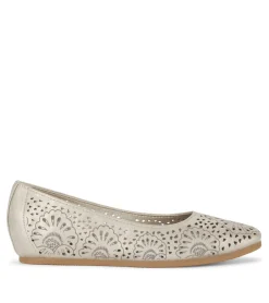 Discount Chika Casual Flat Flats & Loafers