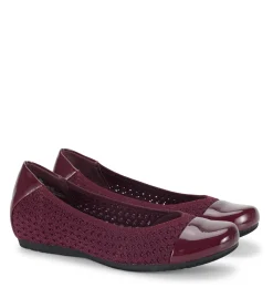 New Mia Casual Flat Flats & Loafers