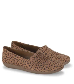 Discount Piper Slip On Flats & Loafers